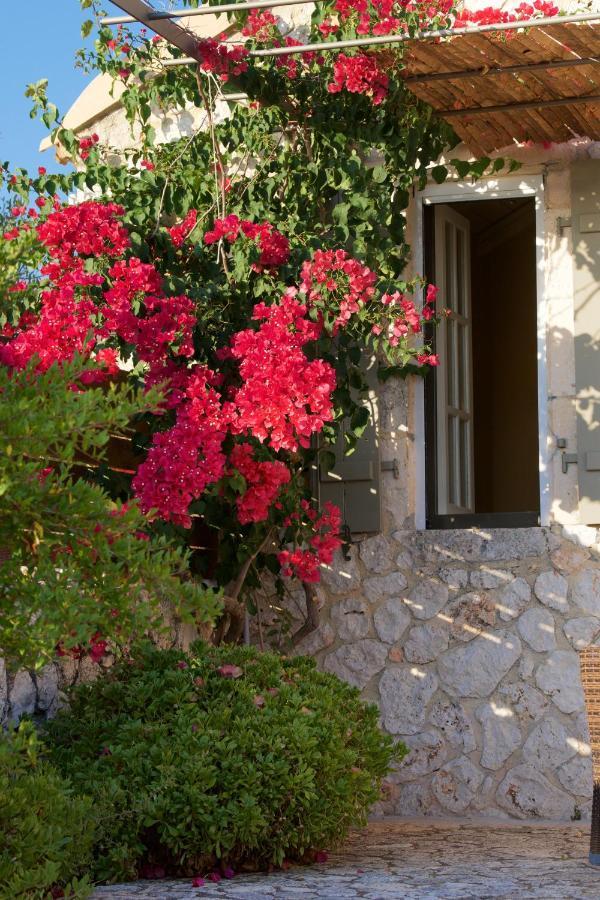 Stone Cottages Khalikerí Exterior foto